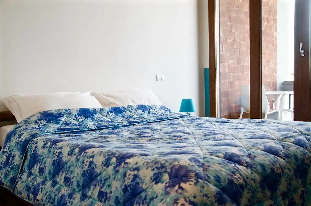 Charme House Stazione Hotel Bologna